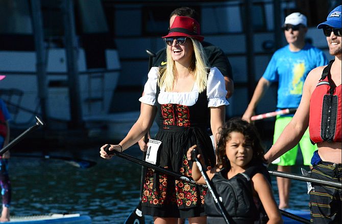 Oktoberfest Paddle Race Action Kicks Off The 2015-16 Paddle Race Series