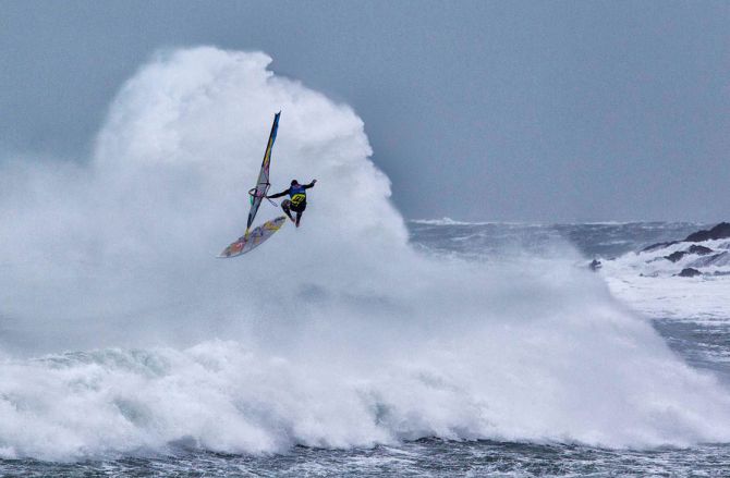 Hard Core Windsurfing Defined - Oh My!