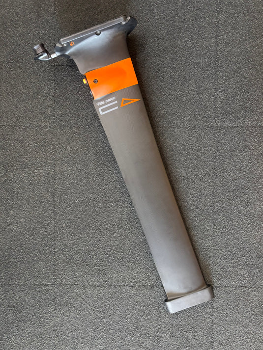 Code Foil Drive Integrated Ultra High Modulus Mast