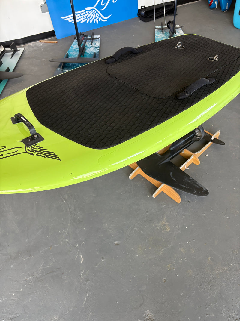 Load image into Gallery viewer, Used Lift Foil 4th Gen eFoil 5&#39;9
