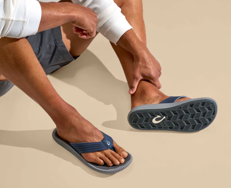 Load image into Gallery viewer, Olukai Ulele Men's Sandals

