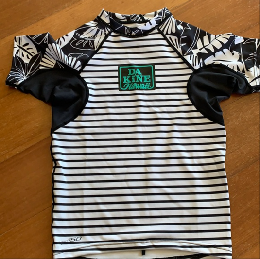 Dakine Snug Fit S/S Girls Rash guard