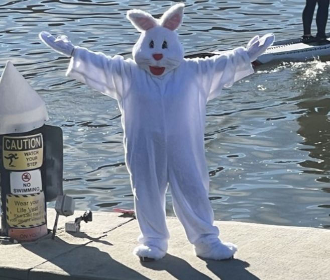 San Francisco Bay paddle race celebrates year of the rabbit