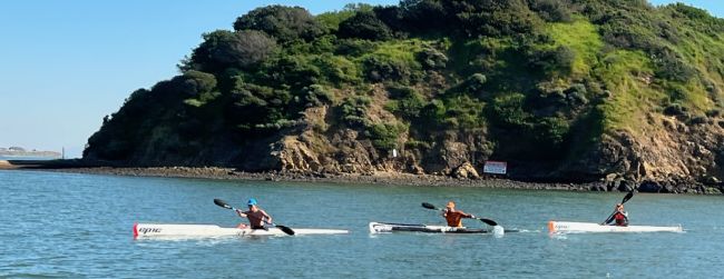 Surfski's racing around the Marin Islands