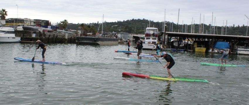 Stand up paddleboard racing