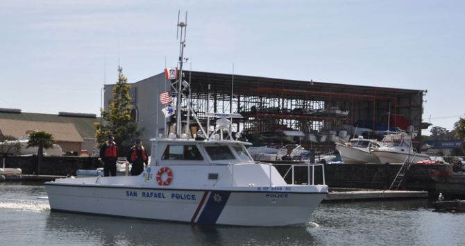 The San Rafael Police department supports Stand Up Paddleboarding - THANKS GUYS!